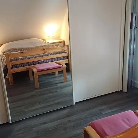 Проживание в семье Petite